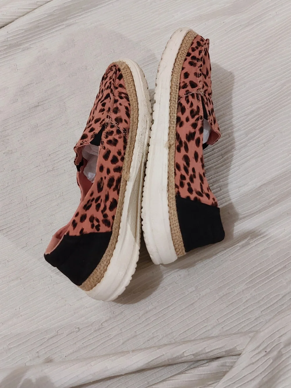 Hey Dude Pink Leopard Print Slip-Ons Size 7